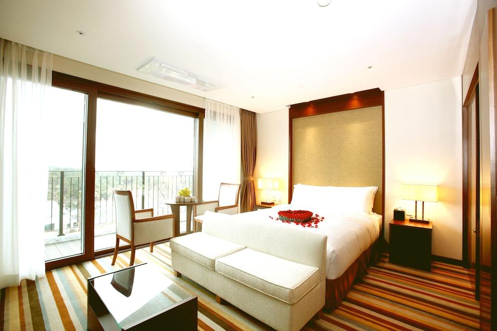 Raon Hotel & Resort Jeju Esterno foto
