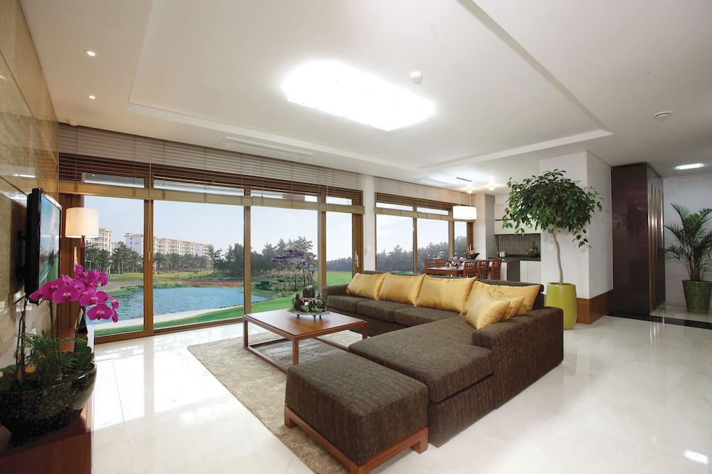 Raon Hotel & Resort Jeju Esterno foto